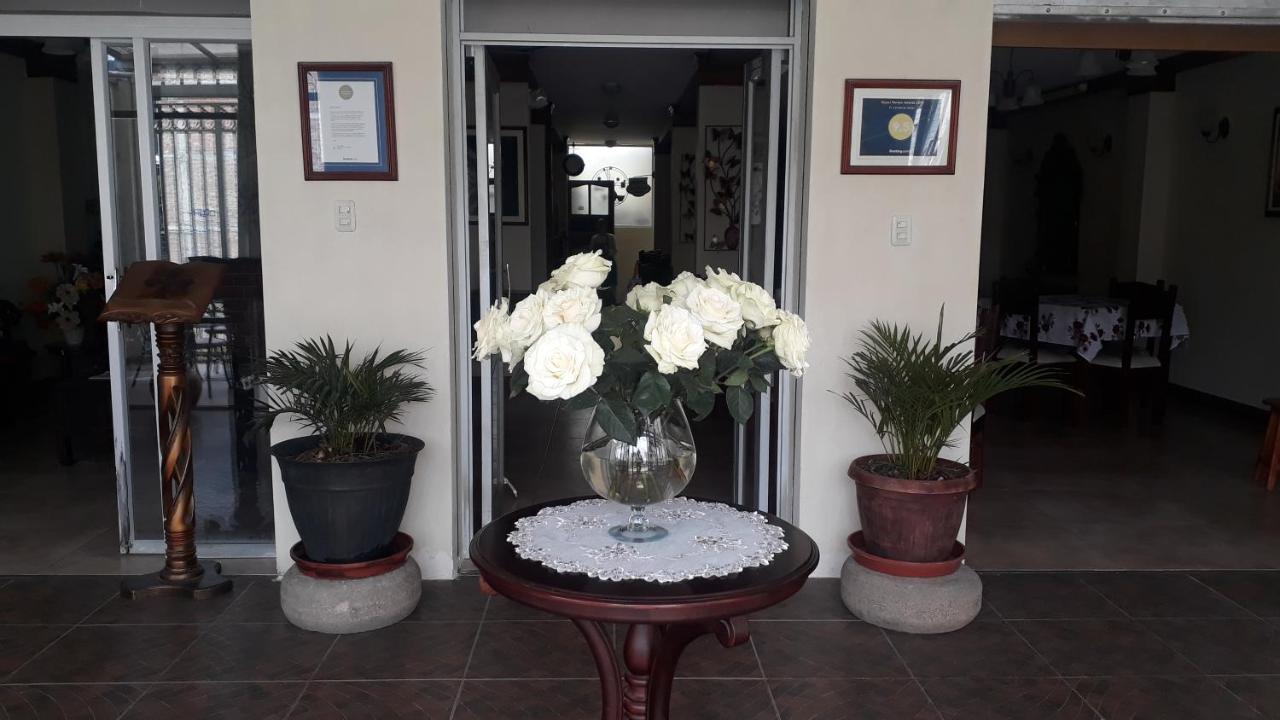 El Cardenal Hotel Loja Ngoại thất bức ảnh